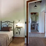 Il Poggio, Casa Rosa