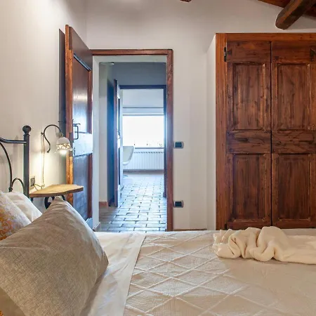 度假居 Il Poggio, Casa Rosa