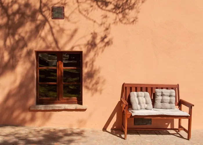 Il Poggio, Casa Rosa *