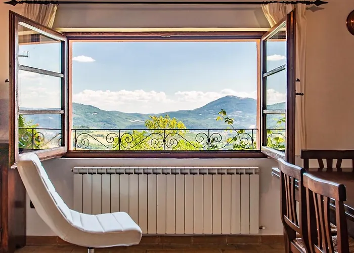 Il Poggio, Casa Rosa