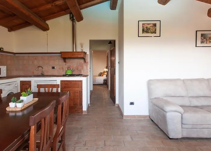 Il Poggio, Casa Rosa